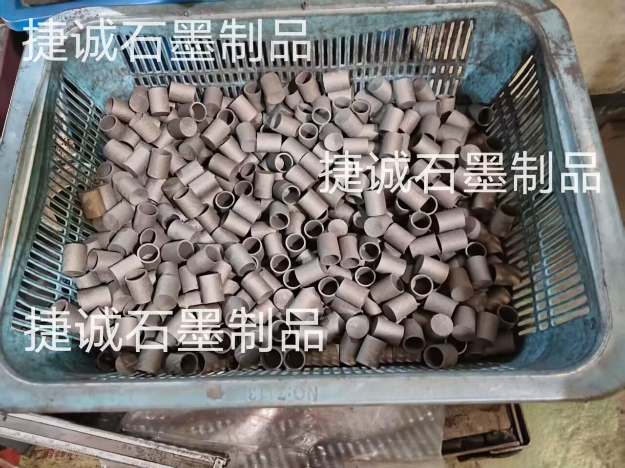 抗氧化石墨坩堝，高純石墨坩堝，分析儀器石墨坩堝，石墨坩堝加工，光譜純石墨坩堝，高純石墨坩堝加工，石墨坩堝加工廠，石墨坩堝生產廠家，高純石墨坩堝生產廠家